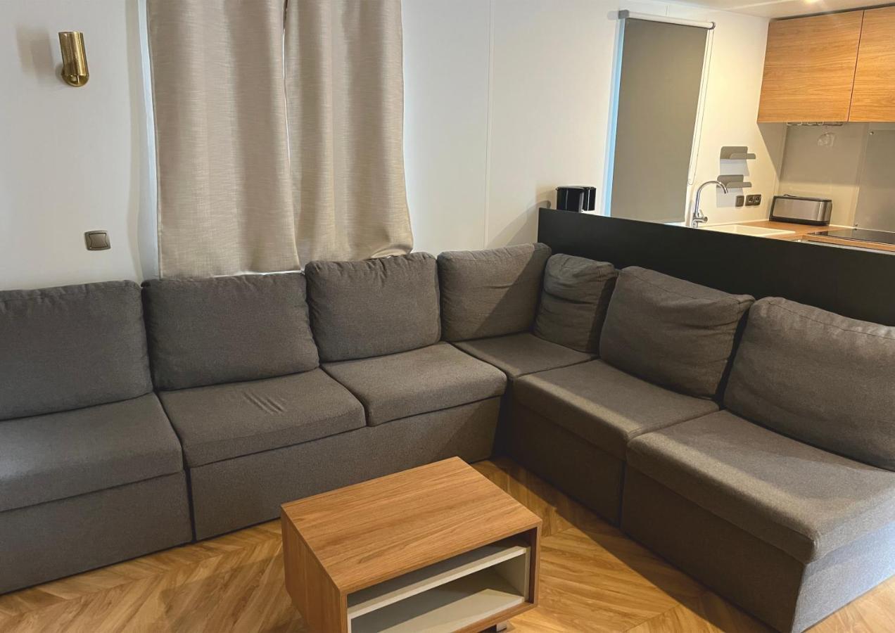 Grand Mobile-Home 45M2 Au Calme Et Au Bord De Mer แซ็ง-เบรแว็ง-เล-แป็ง ภายนอก รูปภาพ